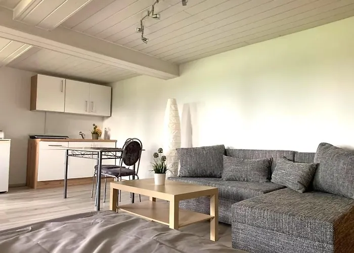 Pool-zimmer In Lejlighed Schnackenburg